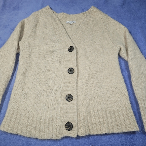 Madewell Chunky-Knit Cardigan - Picture 7 of 14